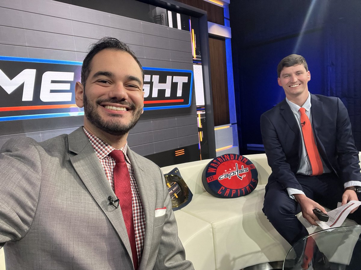 AlexFlumTV's tweet photo. We are having a Thanksgiving party in the #DCNNGameNight studio tonight!
Join @jakerohm and I right now on @DCNewsNow on #WDVM!! https://t.co/VdvVWNS7NK