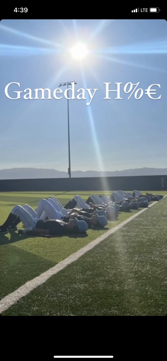 Very thankful for my people 🤞🏼🖤