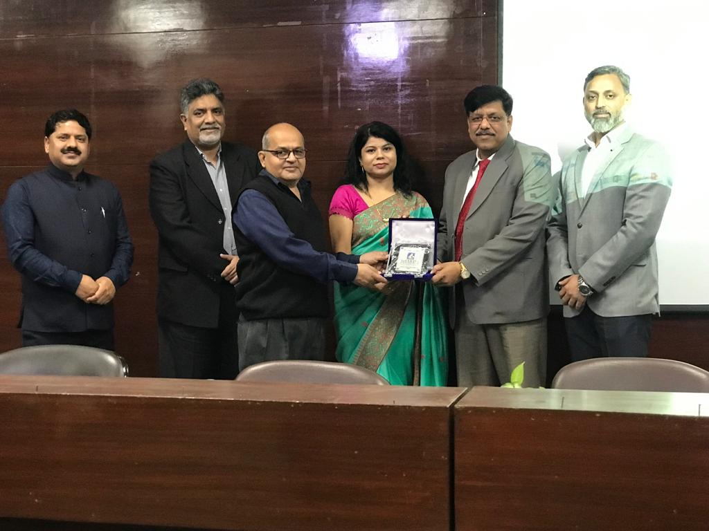 NISM_Official's tweet photo. An Interactive session was conducted for the students of 'Sharada University, Greater Noida' on 'Careers in Securities Markets' by Mr. Sanjeev Bajaj, GM-MCD, National Institute of Securities Markets (NISM)

#nism #securitiesmarket #capitalmarkets #career #studentinteractions https://t.co/OmsIdpJwvj