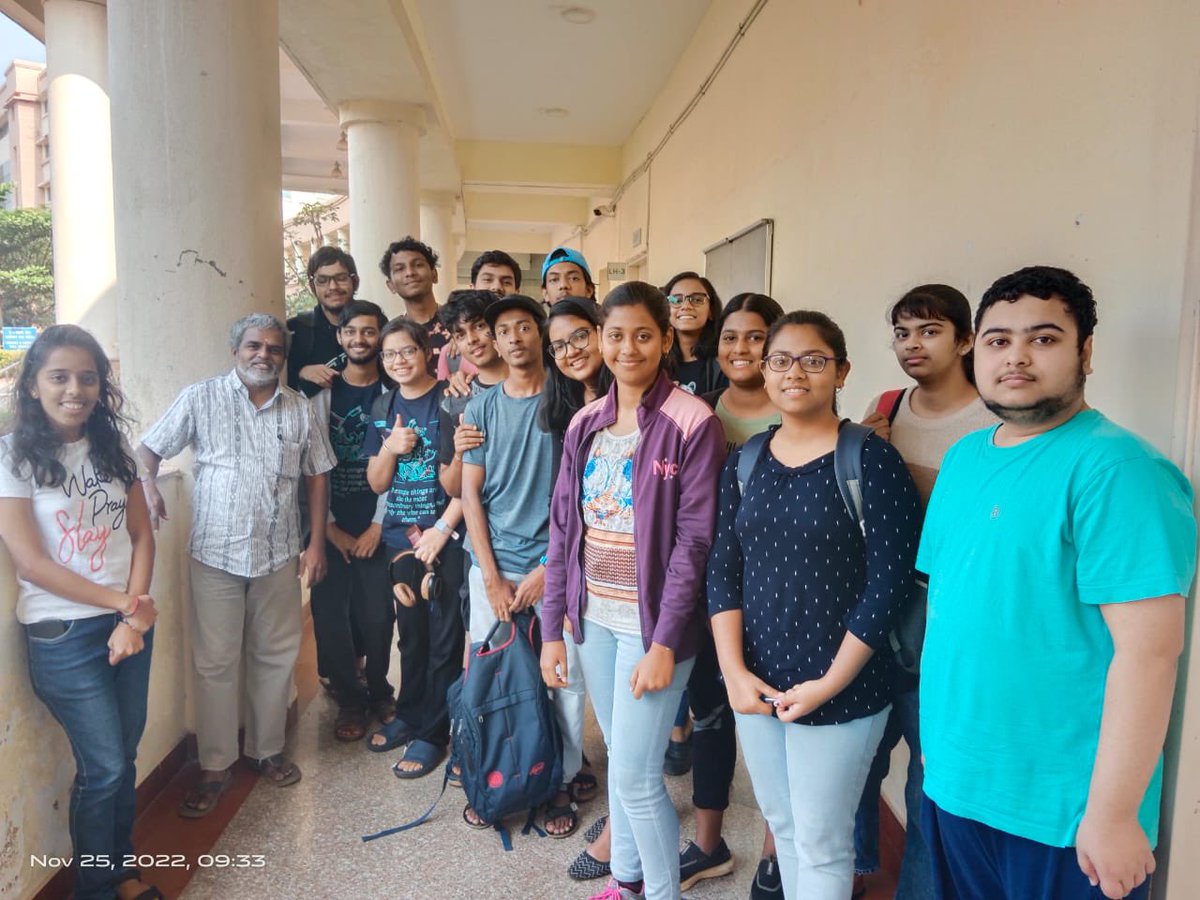 Nimal Archish | நிமல் அர்ச்சிஷ் (@nimalarchish) on Twitter photo ..and the microbiology course comes to an end. Am I a little sad? Yes. Worried about the exam? Maybe.
Having <a href="/kuruhoornambi/">RAMANUJAM SRINIVASAN</a> as our instructor has opened doors for me as a biology student. His classes were as fascinating as the min system in E. Coli. Thank you sir for everything! ..and the microbiology course comes to an end. Am I a little sad? Yes. Worried about the exam? Maybe.
Having <a href="/kuruhoornambi/">RAMANUJAM SRINIVASAN</a> as our instructor has opened doors for me as a biology student. His classes were as fascinating as the min system in E. Coli. Thank you sir for everything!