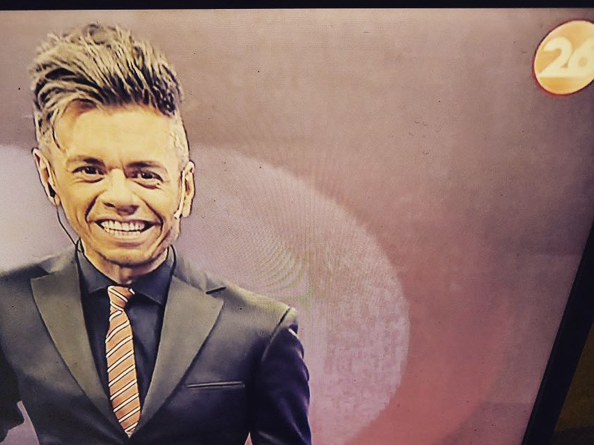 hectorlocutor's tweet photo. Gracias @canal26noticias por estos tres años de laburo y esta gran oportunidad. ❤️ https://t.co/cUXojQe7vh