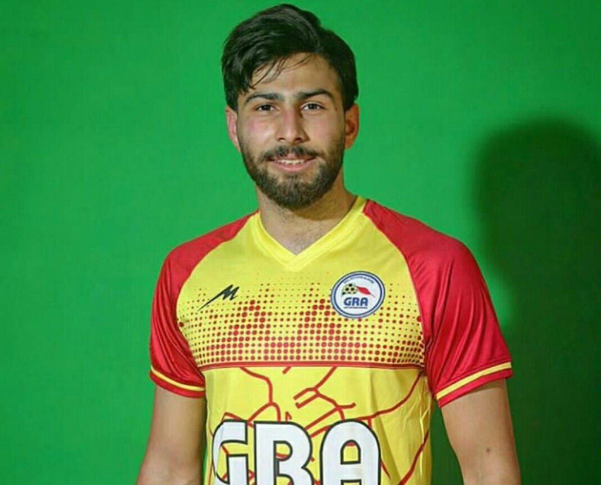 Rev_Group_iran's tweet photo. As we are enjoying the #WALIRN games, #AmirNasrAzadani, the 26 years old midfielder has been arrested by the government in Isfahan. His only crime has been supporting the protestors and women’s rights in Iran! Be his voice!
#SayTheirNames https://t.co/xdHrP89ZBk