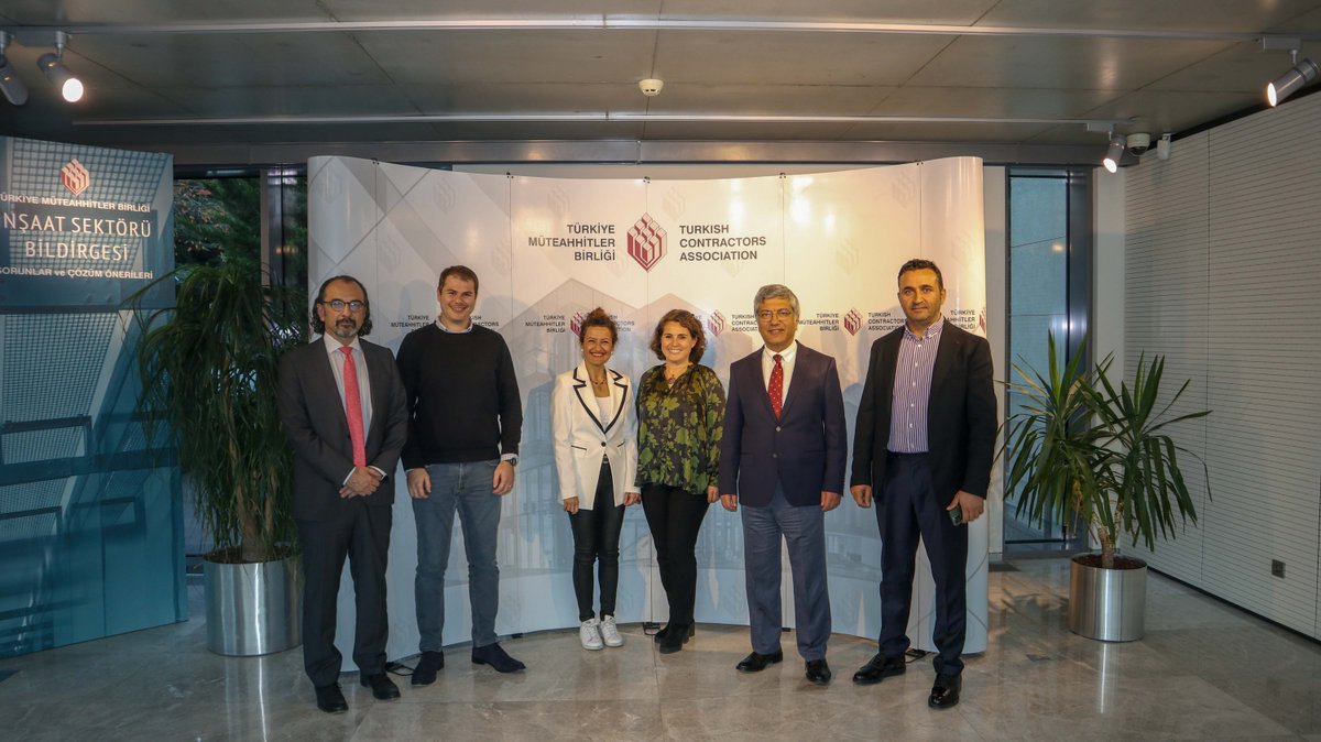 Türkiye Müteahhitler Birliği tarafından başlatılan “İnşaat Sektöründe Dijital Dönüşüm” konulu etkinlik dizisinin konuğu olarak Kurucu Ortağımız Sedat Mança inşaat projelerinin dijitalleşmesine katkı sağlayan yenilikçi çözümümüz olan RemoteSite Platformunu anlattı.