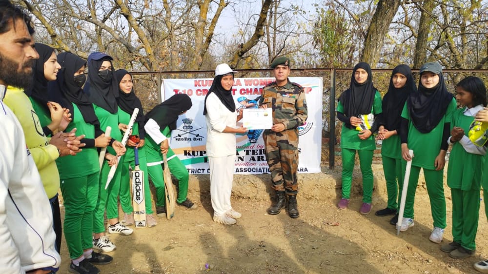 Raghvan71198243's tweet photo. #Kamkari25Nov22
#AchieversOfKupwara
#Success https://t.co/1v4hVPwRBI