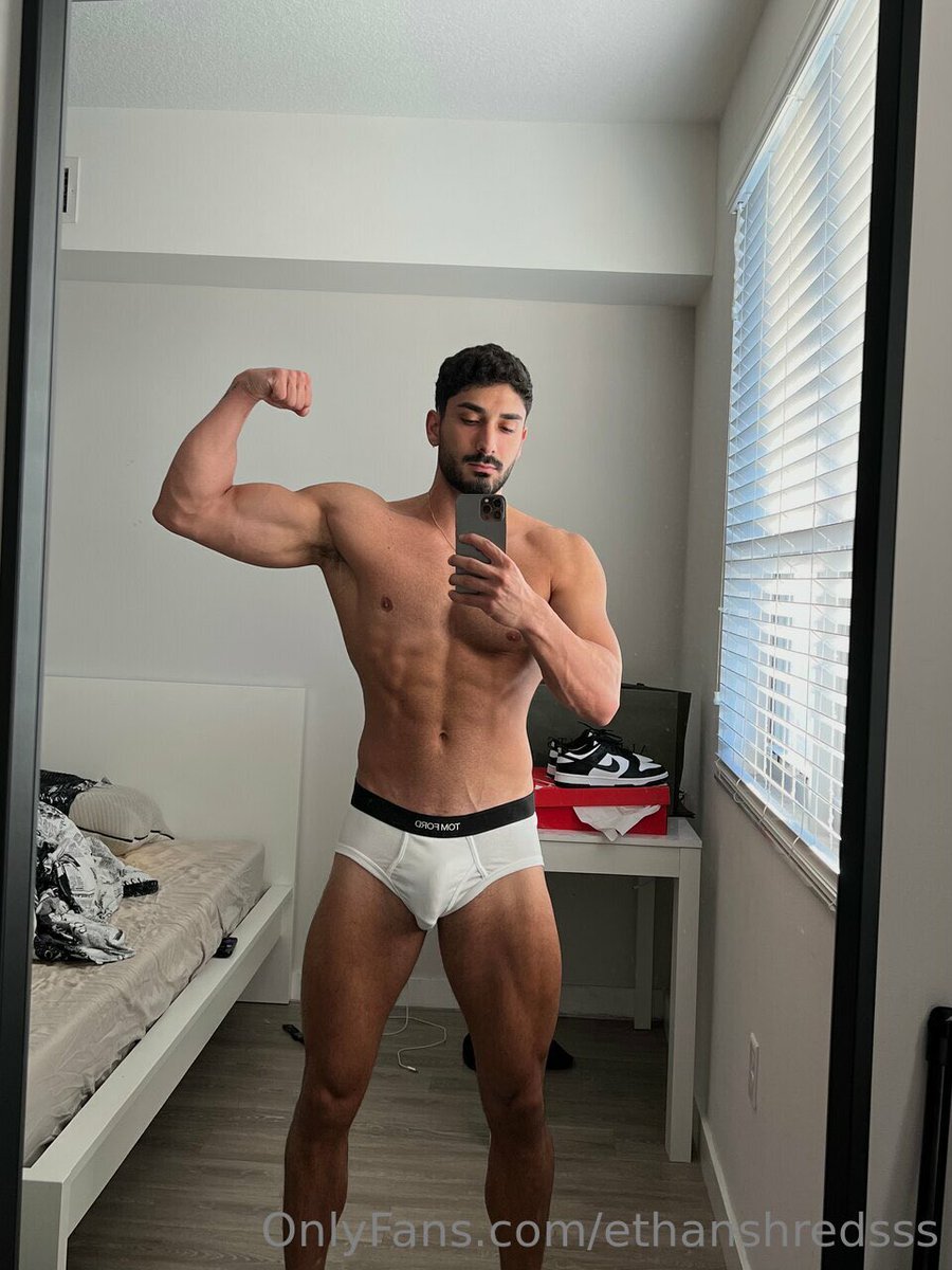 only_fans_hero6's tweet photo. 🦸‍♂️ onlyfans_Promo.  Presents :

🔥 Shredded E 🔥

👇🏽SUB Now for FREE  👇🏻
 
https://t.co/ROTnKr1qzu

Twitter: @ShredsEthan https://t.co/iM9knxYHB3