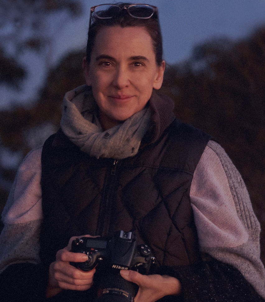 Bluethumb Art (@bluethumbart) on Twitter photo In our last instalment of In the Studio of an NFT Artist (Part 4), we head to New South Wales to join artist <a href="/francaturrin_/">Franca Turrin</a> in her workspace. What's her take on digital art, her daily routine and what is she working on next?
Read the feature at: blog.bluethumb.digital/2022/11/25/ins… In our last instalment of In the Studio of an NFT Artist (Part 4), we head to New South Wales to join artist <a href="/francaturrin_/">Franca Turrin</a> in her workspace. What's her take on digital art, her daily routine and what is she working on next?
Read the feature at: blog.bluethumb.digital/2022/11/25/ins…