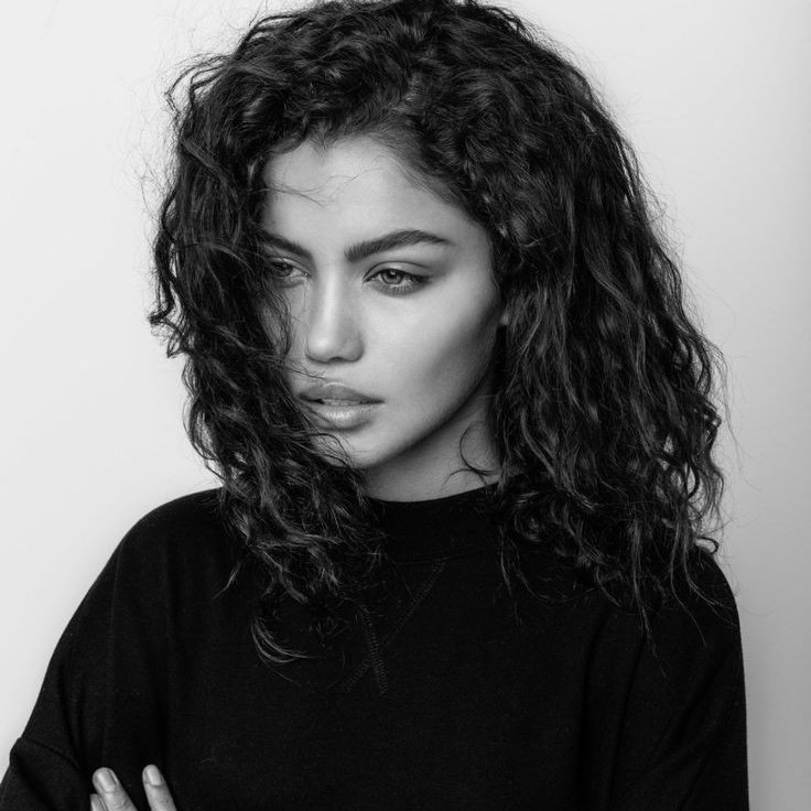 ⭒ʙᴇ ʏᴏᴜʀ ᴏᴡɴ ᴋɪɴᴅ ᴏғ ʙᴇᴀᴜᴛɪғᴜʟ⭒
     —— ⚔︎ 𝐹𝑟𝑖𝑑𝑎𝑦 𝑉𝑖𝑏𝑒𝑠 ⚔︎ ——