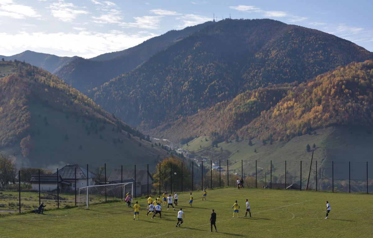 Luke1Darren's tweet photo. Photos from ACS Heniu Leșu v ACS Eciro Forest Telciu #FIH5 https://t.co/QUO2nVeHmI https://t.co/Hd5Iaq3jjX