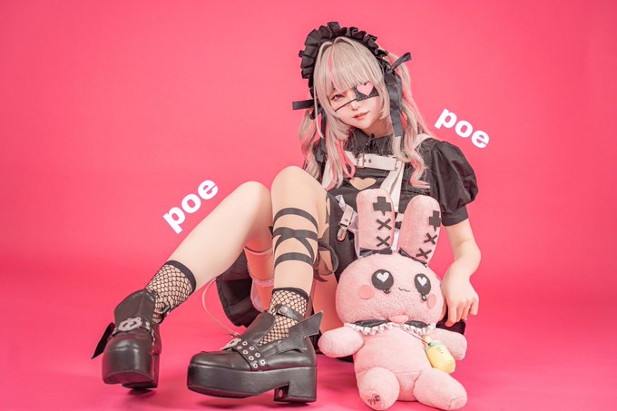 Twitterのコスプレ画像16