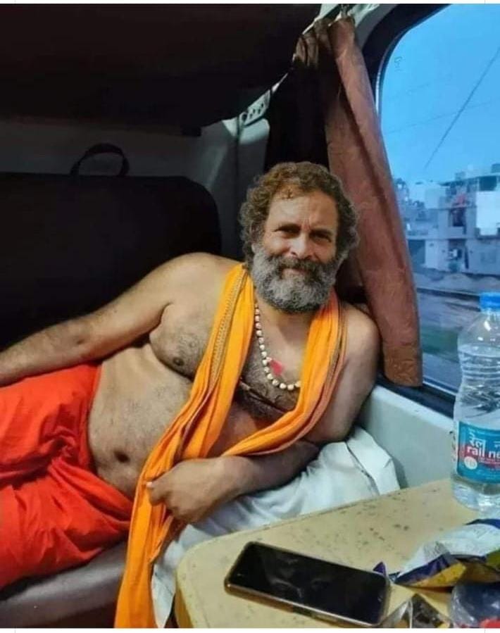 ये मोदी जी पता नहीं क्या क्या अभिनय करवाएंगे।🤣🤣🤣🤪🤪