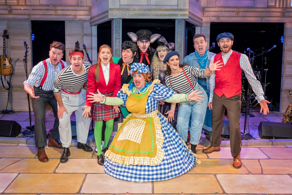 City Varieties Music Hall (@cityvarieties) on Twitter photo It's the first day of panto! ๐ฅณ
Join us in wishing our incredible cast a huge Break A Leg (not literally! ๐ฅด) for the start of their mammoth run of Dick Whittington: The Rock 'n' Roll Panto! ๐คฉ
There's still time to secure your tickets ๐ bit.ly/3yH4Jwv
๐ธ <a href="/RoblingPix/">Robling Photography</a> It's the first day of panto! ๐ฅณ
Join us in wishing our incredible cast a huge Break A Leg (not literally! ๐ฅด) for the start of their mammoth run of Dick Whittington: The Rock 'n' Roll Panto! ๐คฉ
There's still time to secure your tickets ๐ bit.ly/3yH4Jwv
๐ธ <a href="/RoblingPix/">Robling Photography</a>