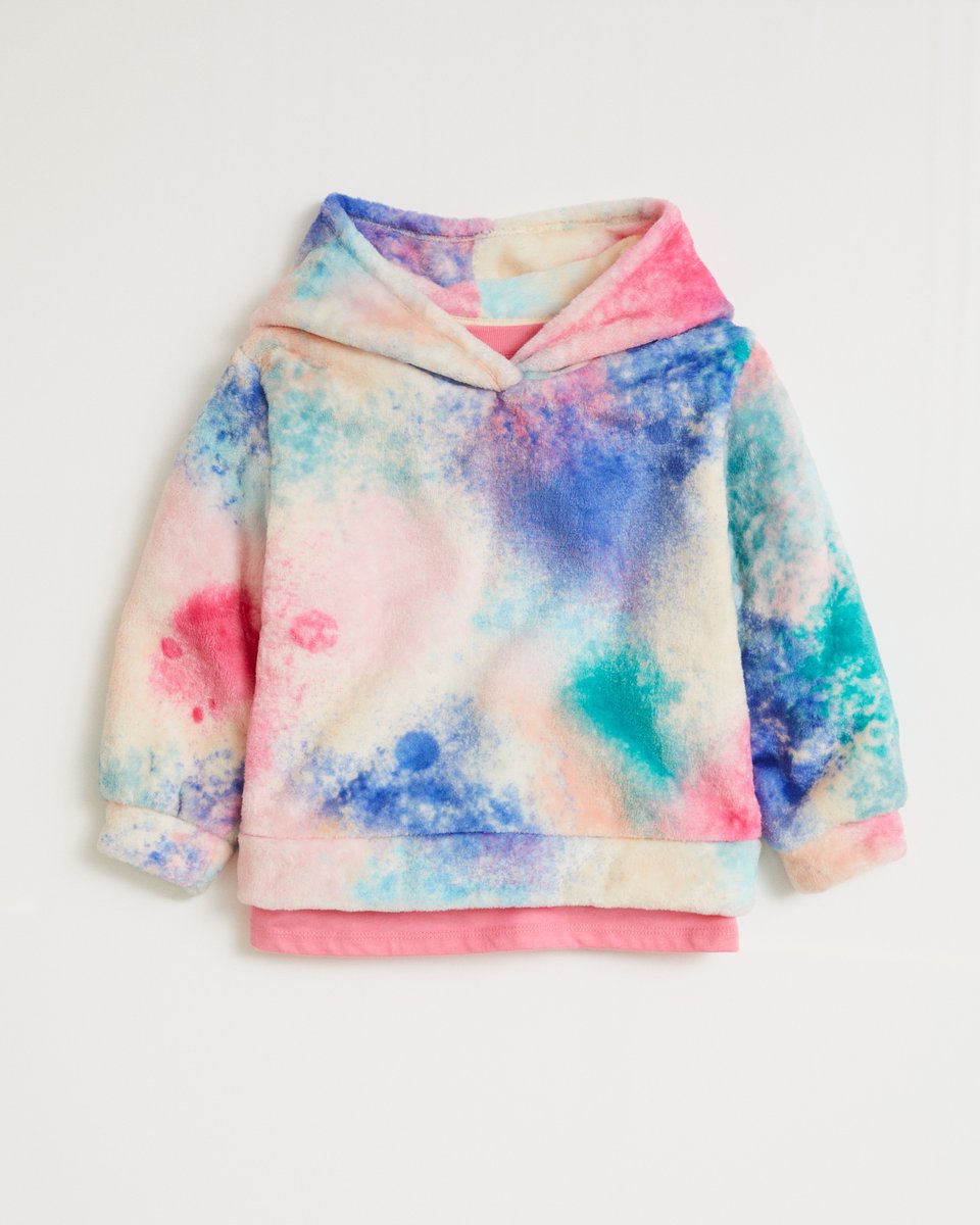 hmjordan_'s tweet photo. Because tie-dye can make their imagination fly sky-high. #HMKids
قطعة بنمط مصبوغ تمنح أطفالكم مظهراً لطيفاً وجميلاً. #HMKids https://t.co/ObBjVzOWbK