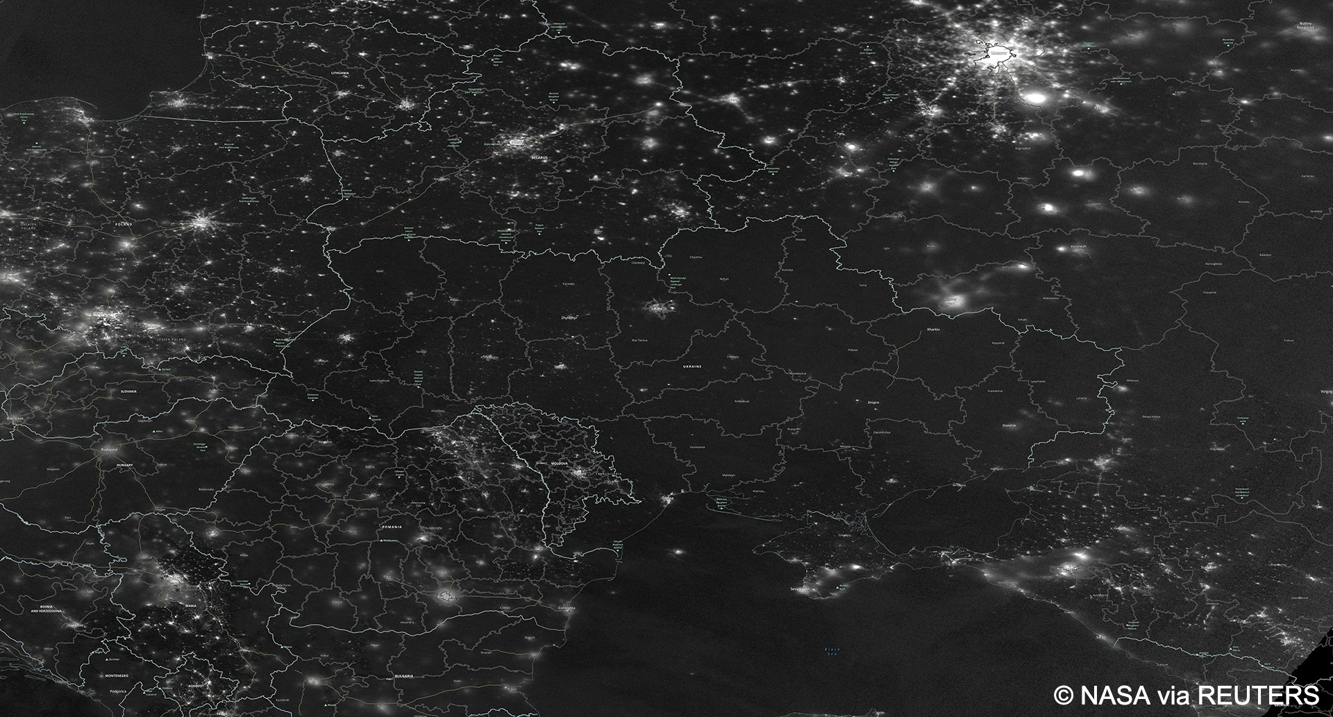 США ночью из космоса