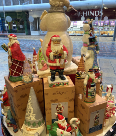 CornmillCentre's tweet photo. Have you started your Christmas ๐ Shopping?
Cardzone have some beautiful ๐ซ gift ideas for that special someone in your life! ๐
#shoplocal #giftideas #cardzone #cornmillcentre #darlington https://t.co/jOYmk87lZD