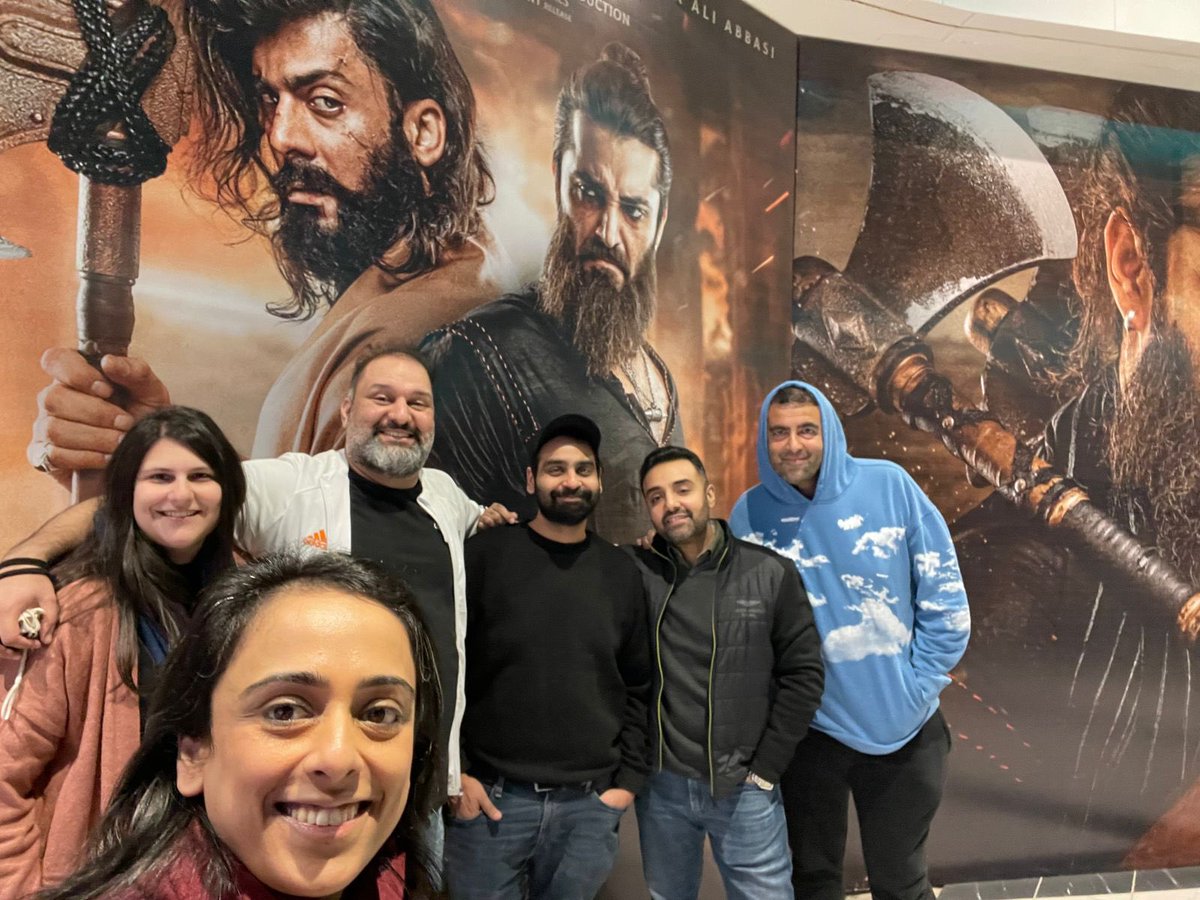 selinarashid's tweet photo. The legend of Maula Jutt is just incredible. Visually, emotionally, cinematically. Every single performance was riveting. Full house on a weekday night in Lahore, weeks into the films release. @blashari tremendous vision &amp; so very proud of you @SameerShami. What a movie! https://t.co/hk4R91dSyF