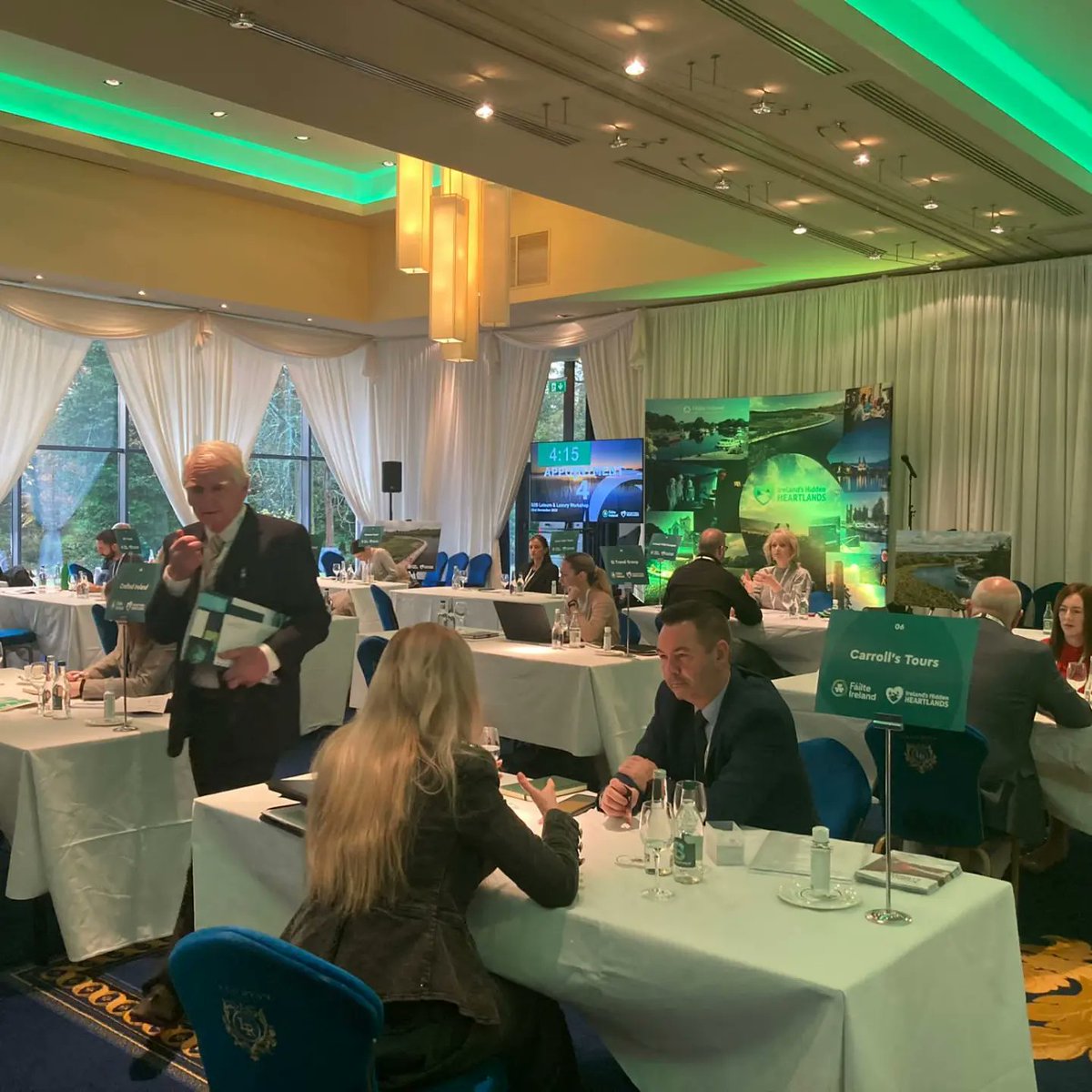 Noel Carroll tweet media