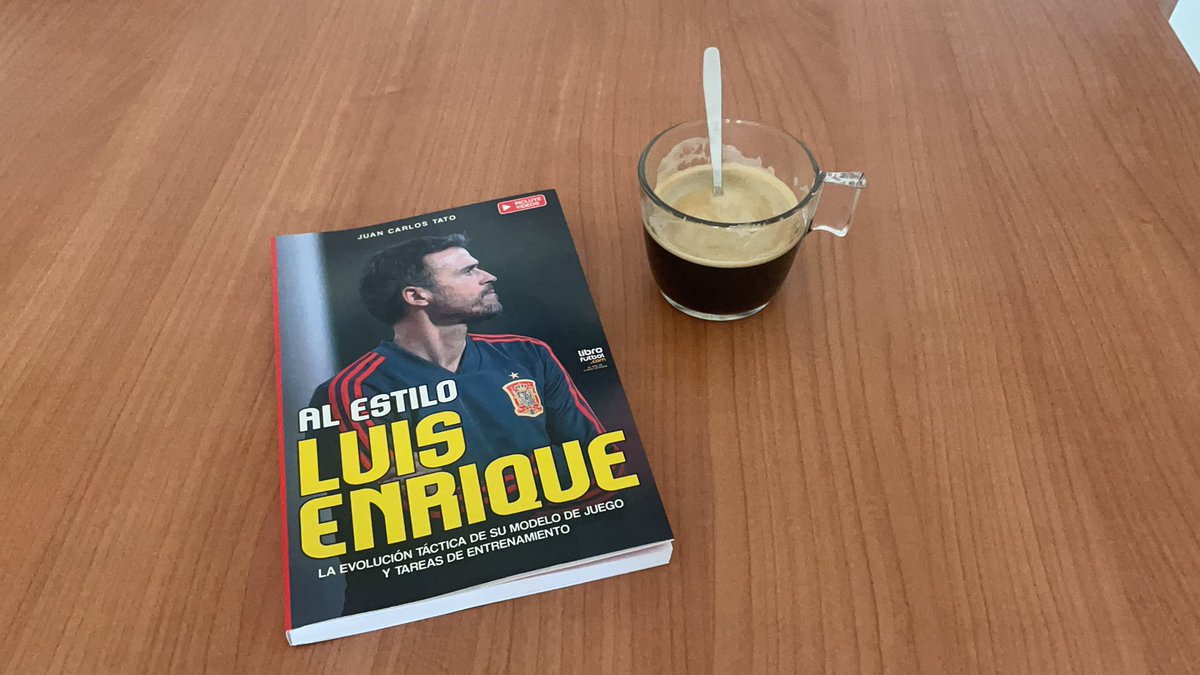 A.F. S. (@afscouting) on Twitter photo En continua formación, gran libro sobre nuestro seleccionador 🇪🇸 <a href="/LUISENRIQUE21/">LUISENRIQUE</a> donde <a href="/JuanCarlosTato_/">Juan Carlos Tato</a> analiza a la perfección su estilo En continua formación, gran libro sobre nuestro seleccionador 🇪🇸 <a href="/LUISENRIQUE21/">LUISENRIQUE</a> donde <a href="/JuanCarlosTato_/">Juan Carlos Tato</a> analiza a la perfección su estilo