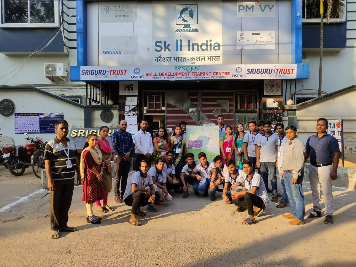 scstdevdept's tweet photo. Placement drive conducted by Yazaki India for 3rd batch (MST- Electrical) in presence of all existing trainees, Patents, and #OSFDC officials at our Jagatpur Sri Guru Trust OSFDC Training center.
@scstdevdept @SecyChief @TribalAffairsIn @CMO_Odisha https://t.co/OGUc2kifRE