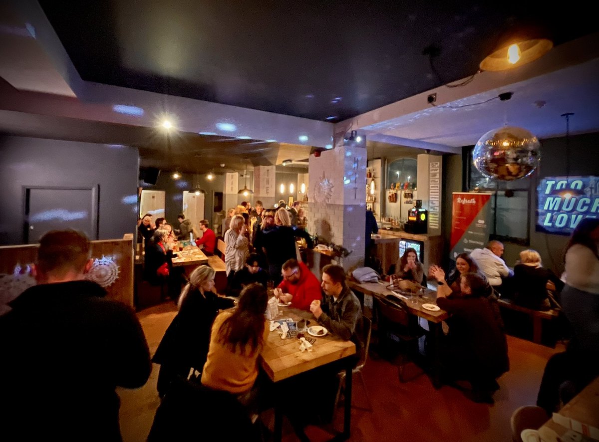 refreshteesside's tweet photo. Huge thanks to everyone that came down to Hit The Bar last night. Great company, awesome food, brilliant atmosphere.
All the best for the upcoming festive season from everyone at Refresh
#RFTees https://t.co/ObYmKJj28f