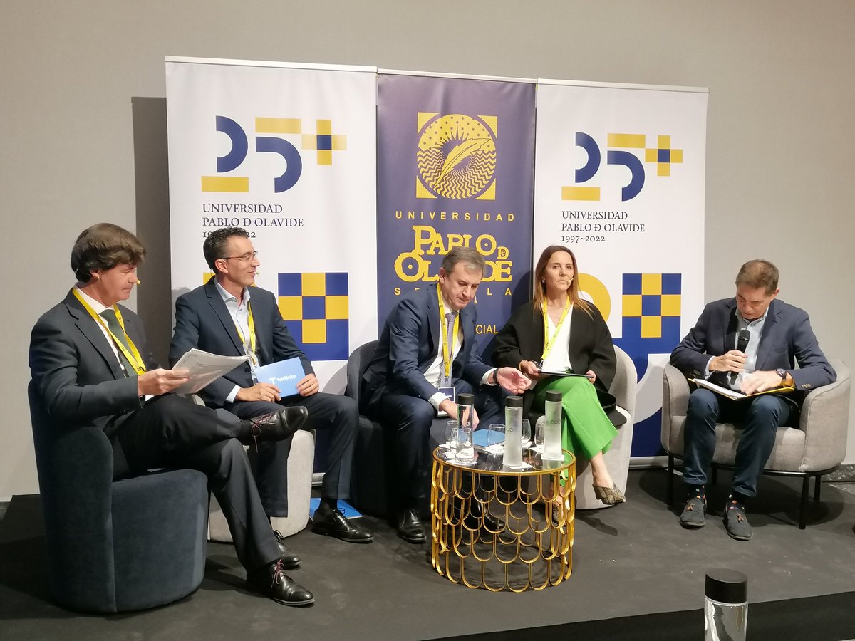 Hoy <a href="/JoaquinSegovia/">Joaquin Segovia</a>, director territorial Sur de <a href="/Telefonica/">Telefónica</a> participa en las Jornadas de los Consejos Sociales de las Univeridades Españolas organizadas por el <a href="/ConsejoSUPO/">Consejo Social de la Universidad Pablo de Olavide</a> en la mesa debate Colaboración univeridad-empresa.