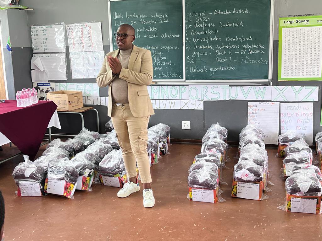 KZN Education tweet media