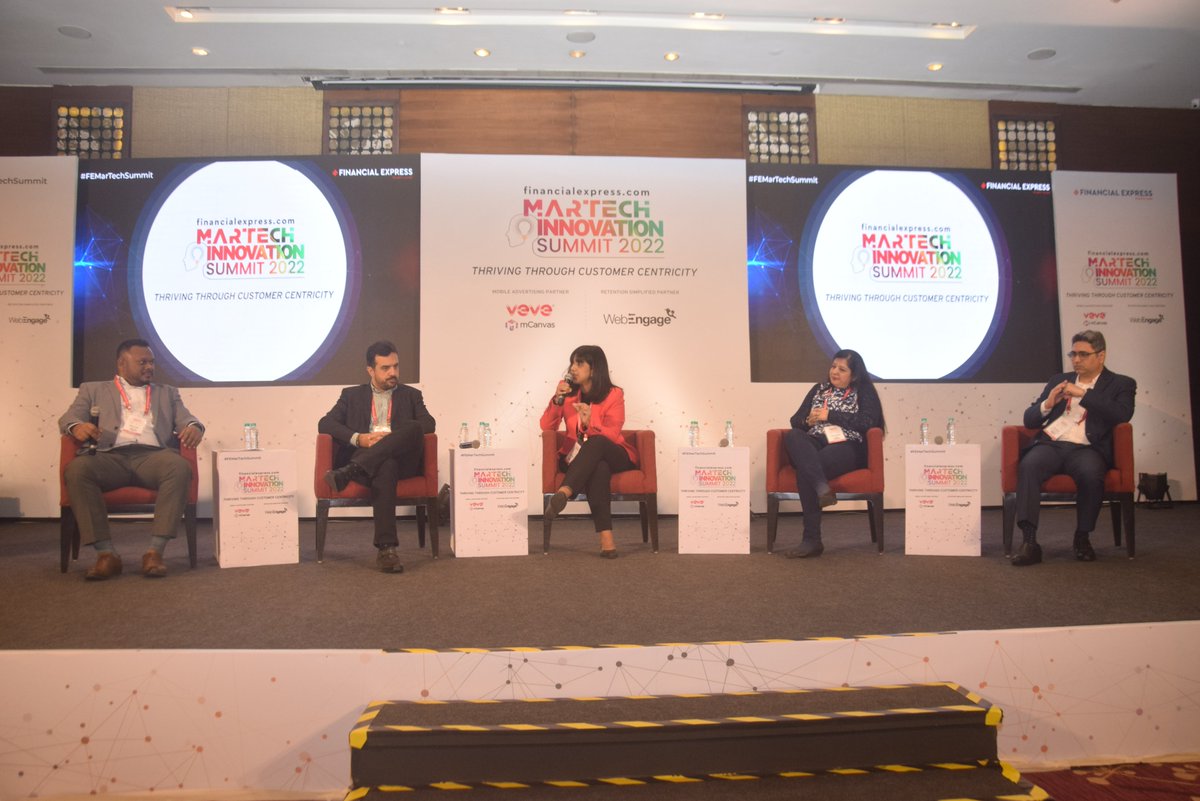 FinancialXpress's tweet photo. In Pic | Leaders' Discussion: People - Process - Technology (PPT): Redefining the Personalisation Mantra.
#FEMartechSummit #technology #data https://t.co/zMrZDyhAUz