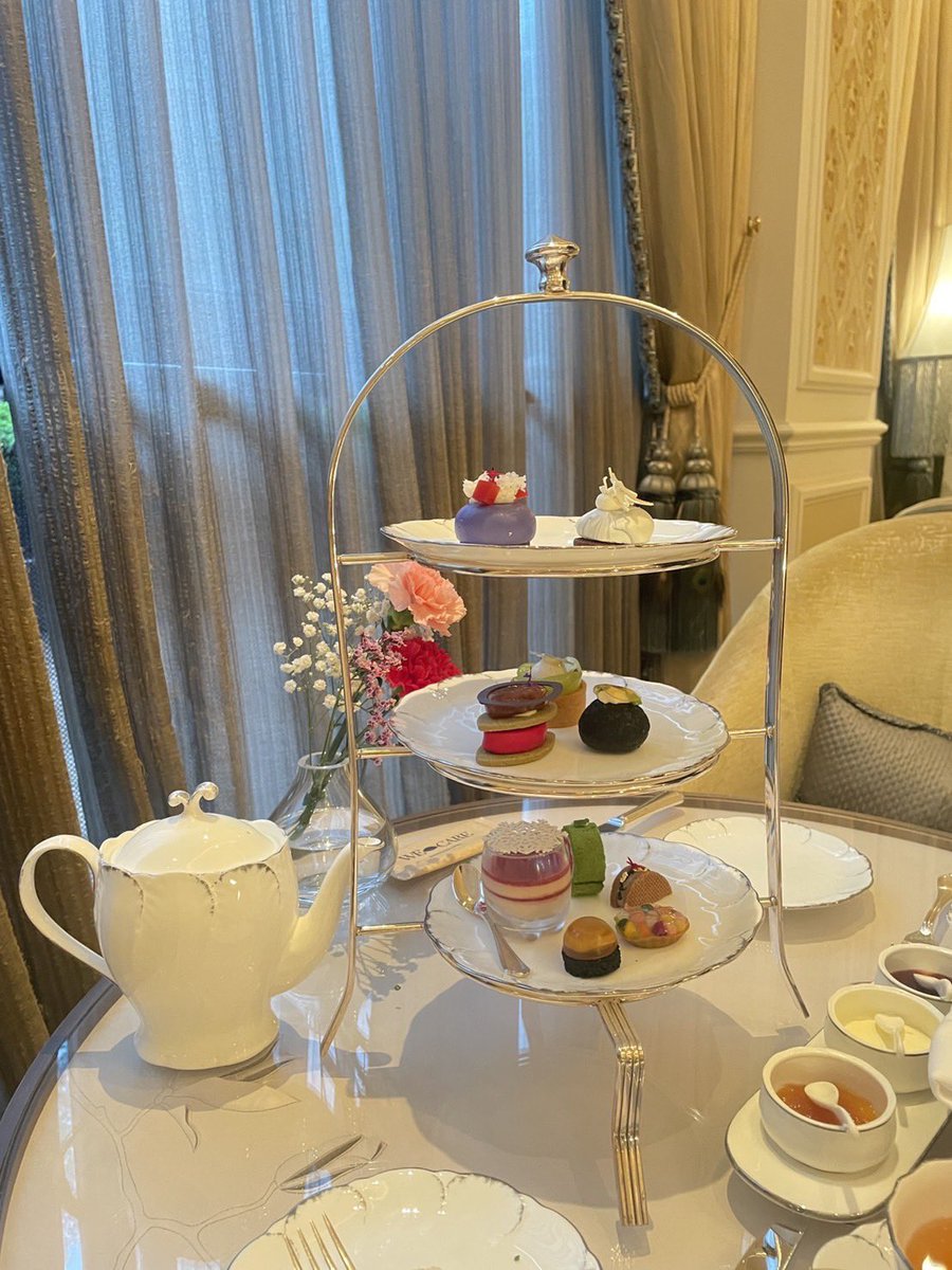 https://t.co/IgS1KrDFUf
好甜好好吃的下午茶
吉寶也有甜甜嗎😍
Sweet and delicious afternoon tea . Does Keppel have sweets too? https://t.co/3NRndGKqW0