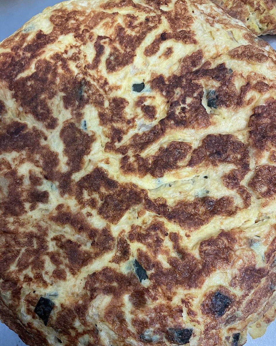 Avui truita de carbassó casolana. Bon divendres✨