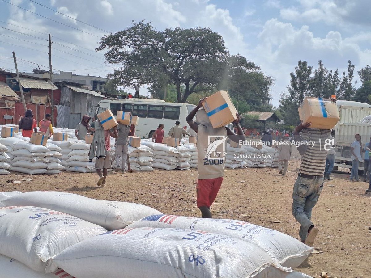 GazettePlusET's tweet photo. Over 75 percent of essential services have resumed in #Alamata town which was part of the war- stricken areas in the North Ethiopia.
https://t.co/nwACAcedvF https://t.co/05d2XK2qUB