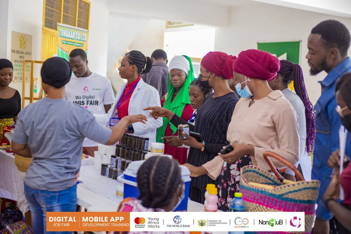 noni_hub's tweet photo. 𝐖𝐚 𝐃𝐢𝐠𝐢𝐭𝐚𝐥 𝐉𝐨𝐛𝐬 𝐅𝐚𝐢𝐫
Wa Digital Jobs Fair provided free exhibit space for local vendors to showcase their goods and services. Participants enjoyed shopping and learning more about the goods and services.
#GTLimpact 
#GTLMobileAppDev
#PaSE
#GTLEcosystemMapping https://t.co/RDtUTGTW6t