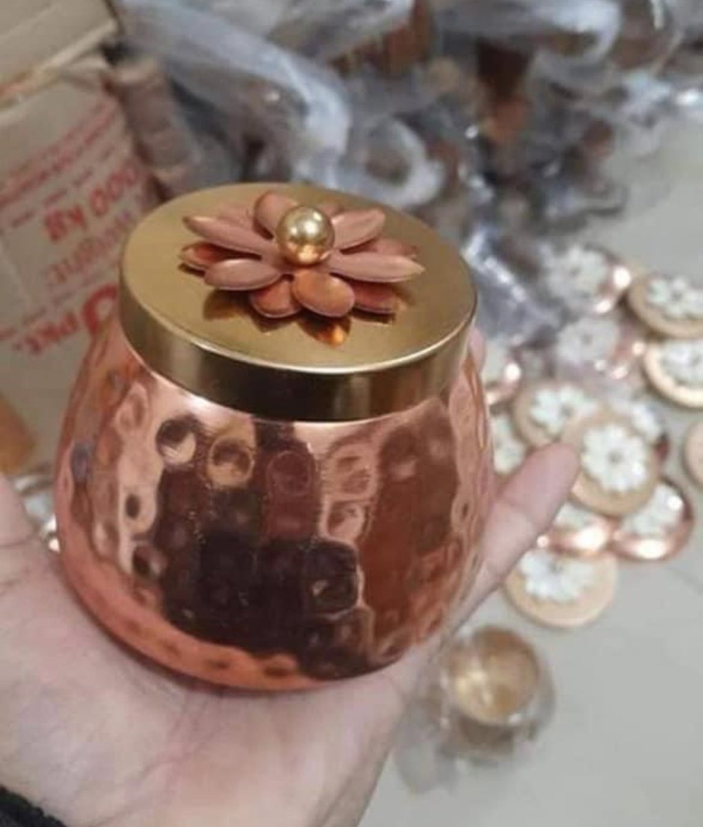 copper_expert's tweet photo. Handmade metal, dry fruit box #DryFruitBox #MetalBox #BrassDesign #copperexpert https://t.co/466STYn6zk