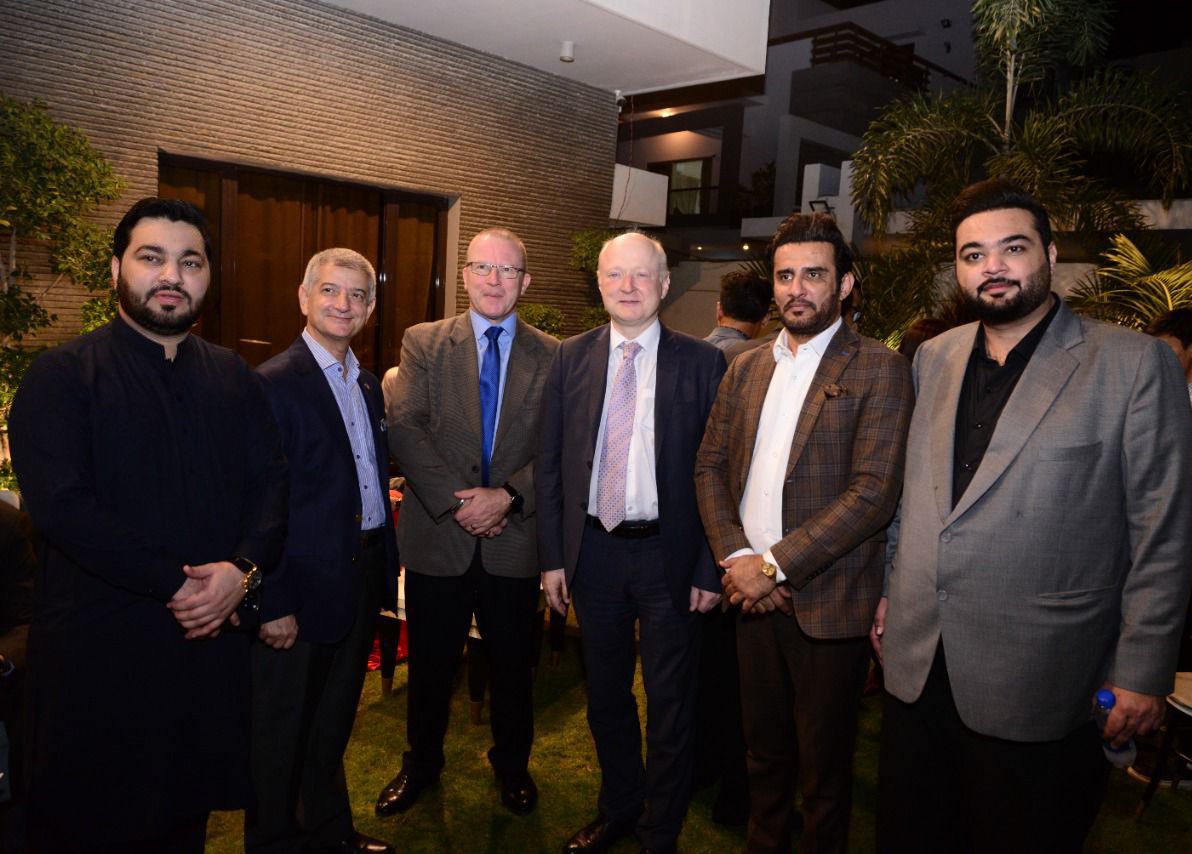 essanishipping's tweet photo. With the Consul Generals of Germany, UK, Turkey,Oman and several other at dinner hosted by my friends the kumail Polani.@KumailPolani @ARYNEWSOFFICIAL @arynewsud @SAMAATV @TOKCityOfLights @EssaniR @EssaniOzair @ozair_essani @NadirGabol https://t.co/256K7GOqDX https://t.co/tI8QEjWqXT