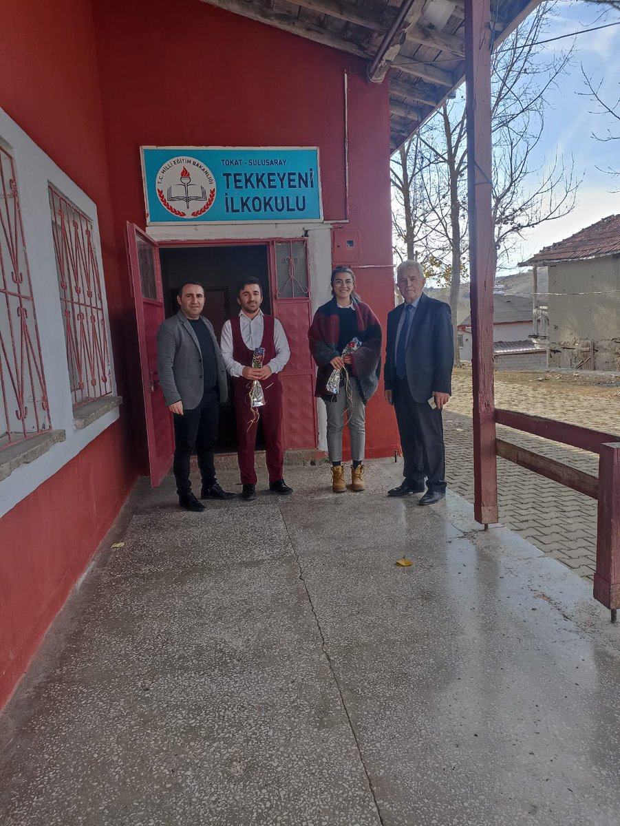 24 Kasım Öğretmenler Günü ilçemizde coşkuyla kutlandı. <a href="/ahmetozdemirmem/">Ahmet Özdemir</a> <a href="/tokatmem/">Tokat İl Millî Eğitim Müdürlüğü</a>