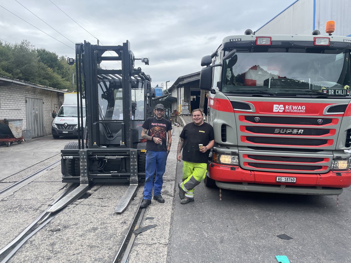 wen der kollege bei uns im geschäft auftaucht mit dem lkw