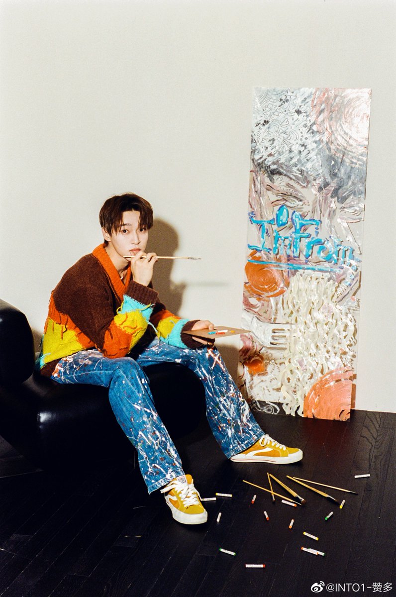 SANTA_VNTEAM311's tweet photo. 🔔 Santa Weibo update

“Cảm ơn tôi của quá khứ…”

Boy năng động mà lãng mạn quá 🥰🧡

Uno Santa’s new song
#SantaIAmFrom
#IAmFrom #IAmFromSanta
#SANTA #unosanta #サンタ #赞多 #ซานตะ #INTO1Santa #INTO1赞多 #INTO1 https://t.co/9hA1oAXQAF
