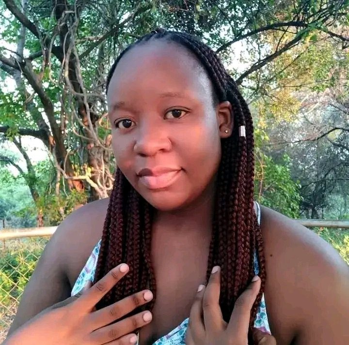 Man’s NOT Barry Roux tweet media