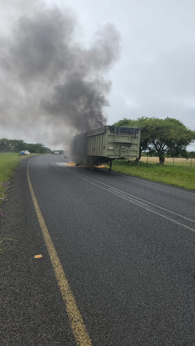 _ArriveAlive's tweet photo. Trailer Insurance in South Africa https://t.co/kvrUnqid77 #ArriveAlive #TrailerInsurance https://t.co/C9q8MI0wt4