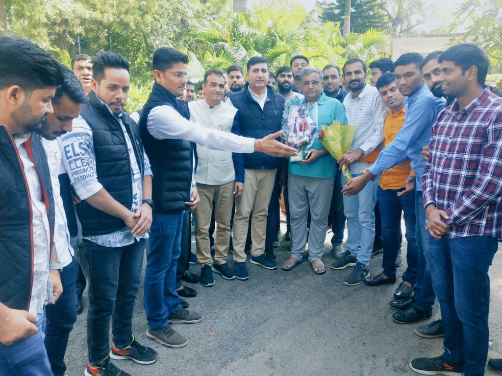 YogeshYadav_1's tweet photo. 🙏🙏OBC🙏🙏
@YogeshYadav_1 https://t.co/oq7QskfiUN