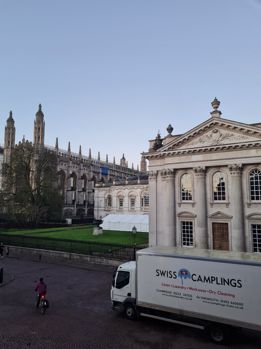 🧑‍🎄We take our Santa hat off to the intrepid #nightclimbers of Cambridge. Very festive 🎄