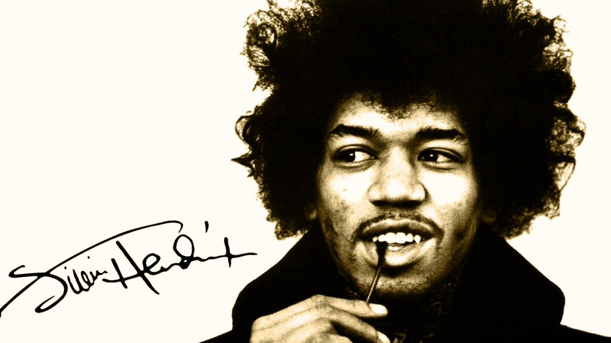 moodyman1956's tweet photo. #OnThisDay 25th November 1966 #JimiHendrix played The #BagONails Club in #KinglyStreet #Soho #London Me outside a few years ago. https://t.co/avRzZQld2U https://t.co/elvuMJZJMt