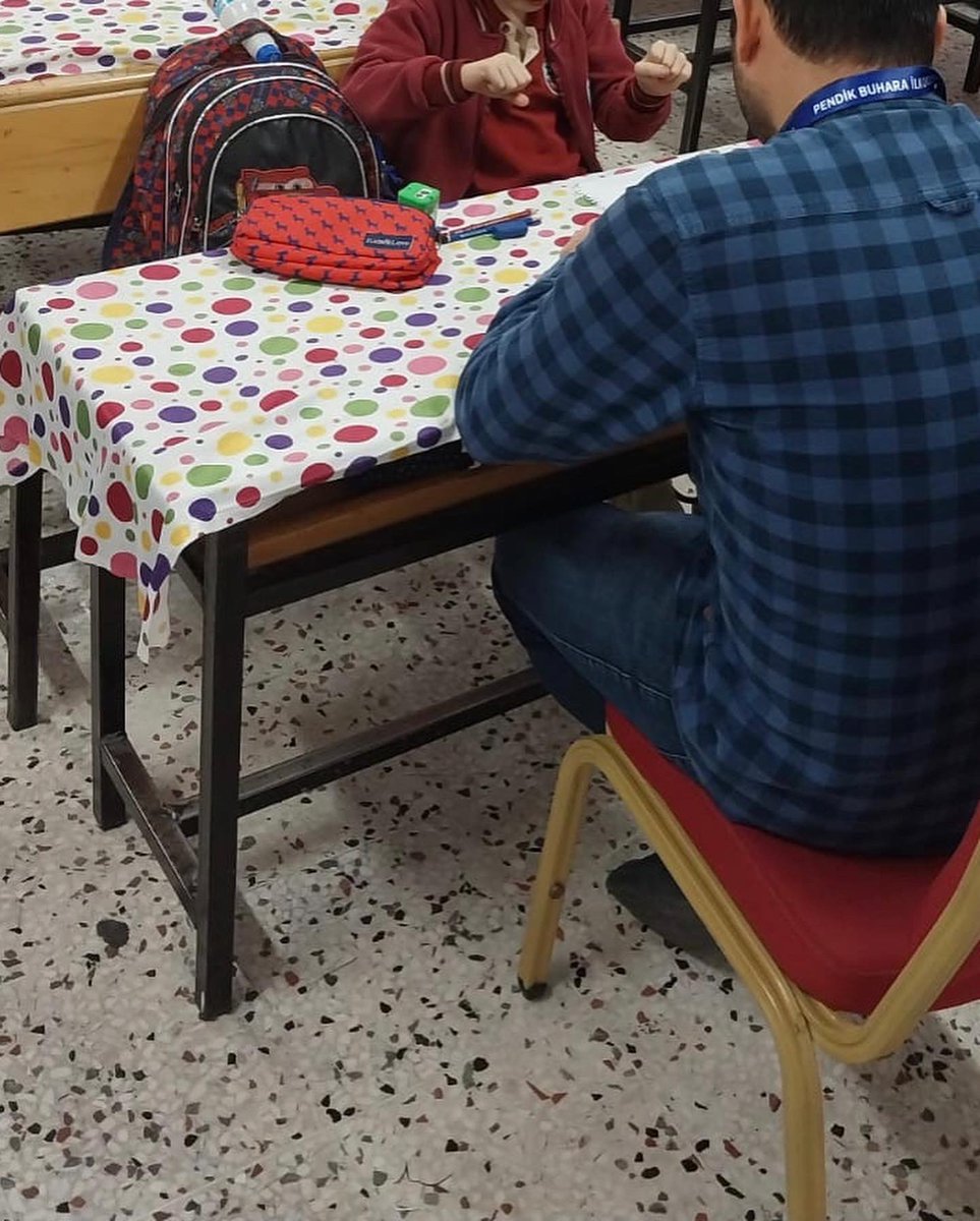 pendikbuharaio's tweet photo. Okulumuzda 
📎İYEP 
📎Çocuk Kulübü 
📎Destek Eğitim 
📎”Bin Harf Bin İstanbul” projesi kapsamında okuma yazma kursu  çalışmaları tüm hızıyla devam etmektedir. Emeği ge��en ve katılan tüm öğrencileri tebrik eder, başarılarının devamını dileriz. https://t.co/8kqt5bpcBw