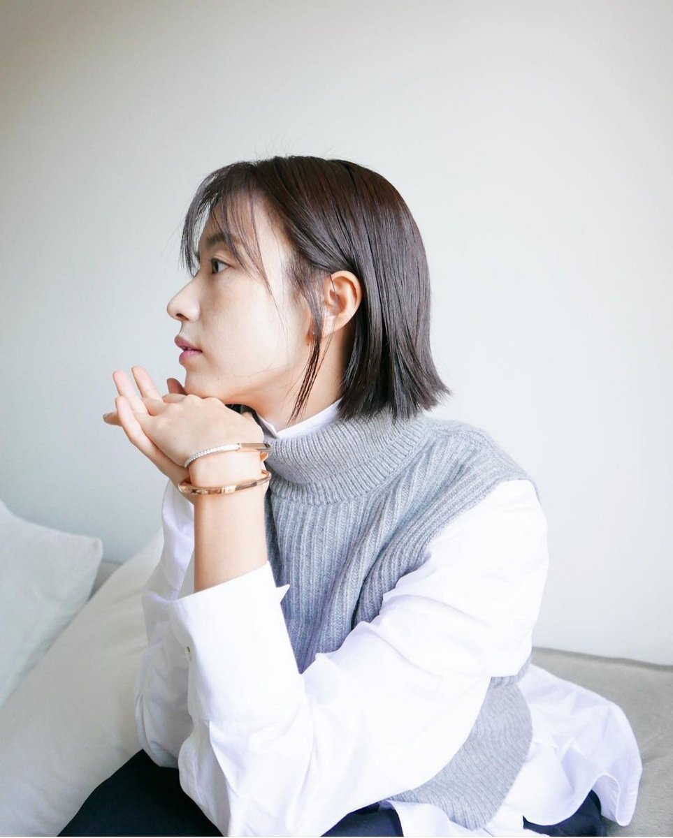 bluishhhj222's tweet photo. Hmmm?! Thank you, Tiffany&amp;Co. Now give us a #JongJoo reunion. 😄 https://t.co/AZpdvGya1i