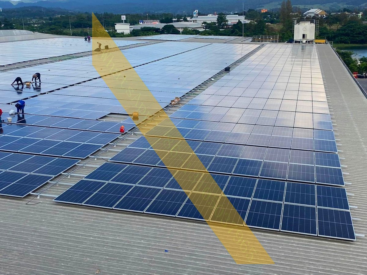 1.5MW Klip-lok with L foot solar mounting system for Metal Roof. We TOPBEST ENERGY also provides a wide range of standing seam roof clamps suitable for rooftops like Klip lok 406, locked seam, Stramit Speed ​​Deck, Fielders and Lysaht etc. #solar #solarmounting #solarpv