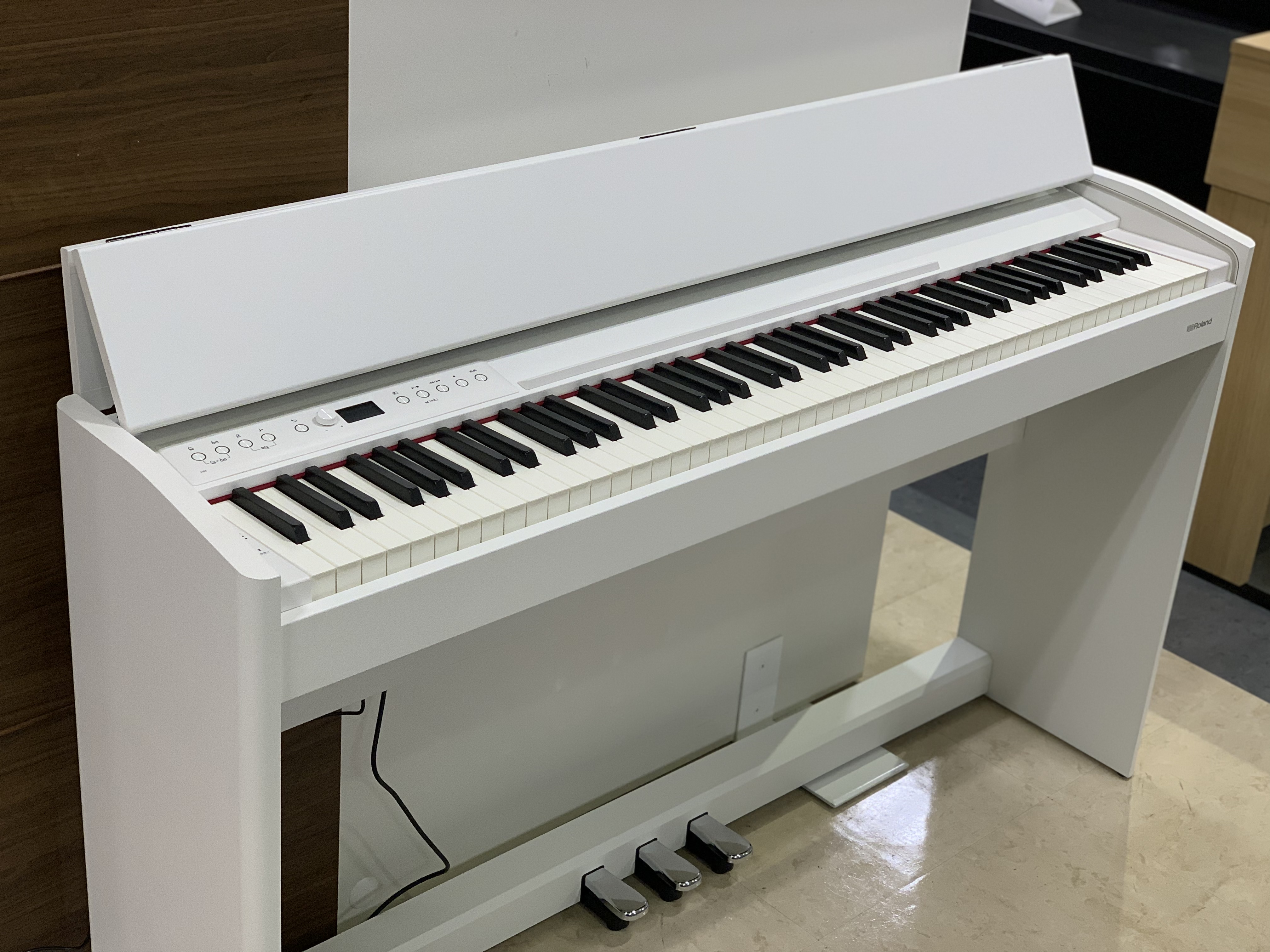 電子ピアノ YAMAHA Everett DP-70 店内使用