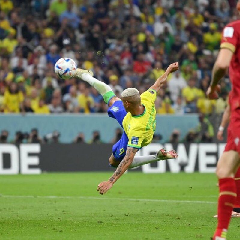 GOAL! 

The Brazilian National Team started the road to the championship by beating Serbia 2-0 yesterday, with two goals by Richarlison! It was the team's debut at the World Cup in Qatar! 
#worldcup #brazil