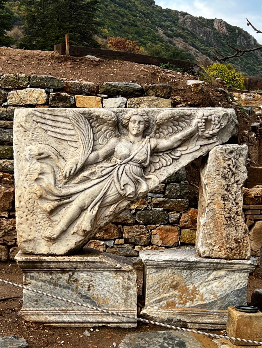 RogerHudsonCO's tweet photo. Checkout the #GoddessNike which inspired the @Nike name and “swish” in the Nike logo.
The relief is beautiful in person… Do you see the #NikeSwish in the stone? It remains in ancient Domitianus Square near Heracles Gate in Ephesus, Turkey. https://t.co/s2C82evWXG