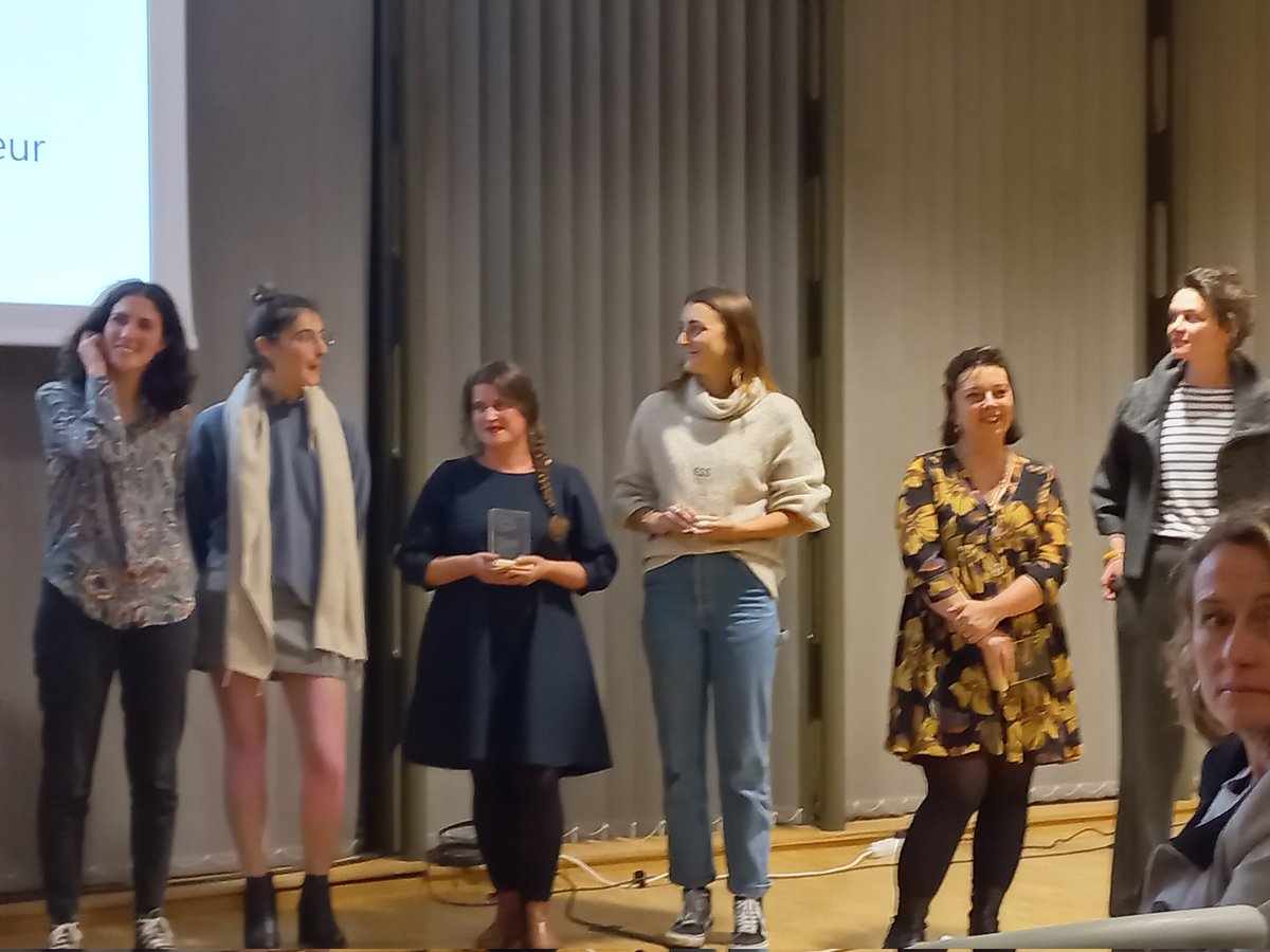 SolidaritesCmso (@solidaritescmso) on Twitter photo Le Crédit Mutuel du Sud Ouest accompagne les nouvelles initiatives aux côtés de Bordeaux Métropole ! Félicitations aux lauréats des prix coup de cœur ESS ✨️<a href="/CMSudOuest/">CMSudOuest</a> @CRev33 <a href="/cmarkea/">Crédit Mutuel Arkéa</a> Le Crédit Mutuel du Sud Ouest accompagne les nouvelles initiatives aux côtés de Bordeaux Métropole ! Félicitations aux lauréats des prix coup de cœur ESS ✨️<a href="/CMSudOuest/">CMSudOuest</a> @CRev33 <a href="/cmarkea/">Crédit Mutuel Arkéa</a>