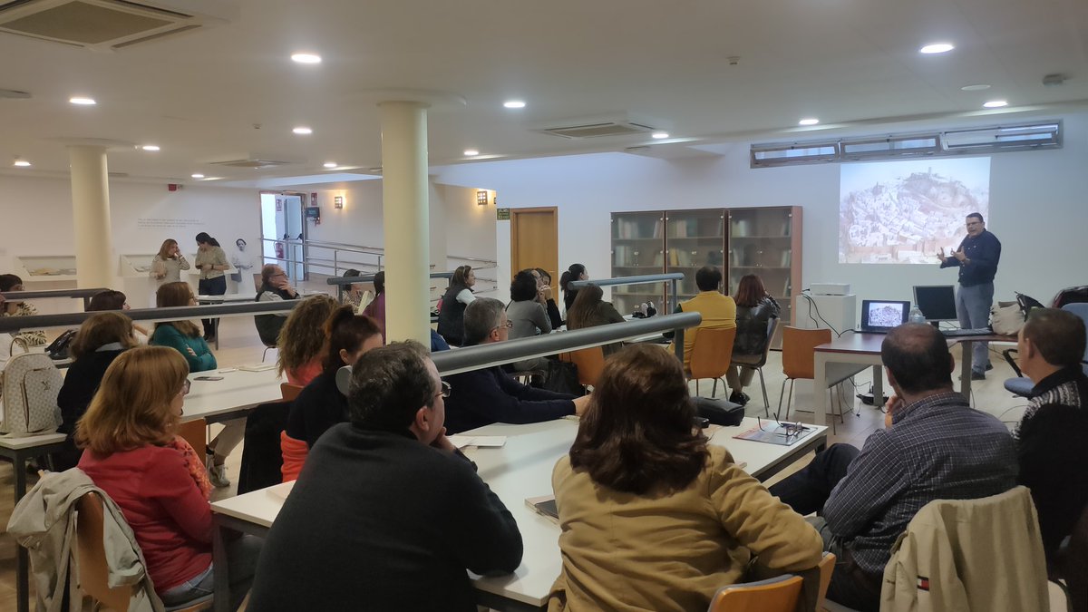 CEP Axarquía (@cepaxarquia) on Twitter photo Conocemos nuestro entorno más cercano con el curso de Patrimonio de Velez-Málaga para el profesorado de centros de primaria y secundaria
<a href="/ManoliFM/">Manuela Fernández</a> <a href="/Mjbueno14/">María José Bueno</a> <a href="/EducaAnd/">Consejería Desarrollo Educativo y FP</a> <a href="/ProInnoAnd/">Programas para la Innovación Educativa</a> Conocemos nuestro entorno más cercano con el curso de Patrimonio de Velez-Málaga para el profesorado de centros de primaria y secundaria
<a href="/ManoliFM/">Manuela Fernández</a> <a href="/Mjbueno14/">María José Bueno</a> <a href="/EducaAnd/">Consejería Desarrollo Educativo y FP</a> <a href="/ProInnoAnd/">Programas para la Innovación Educativa</a>