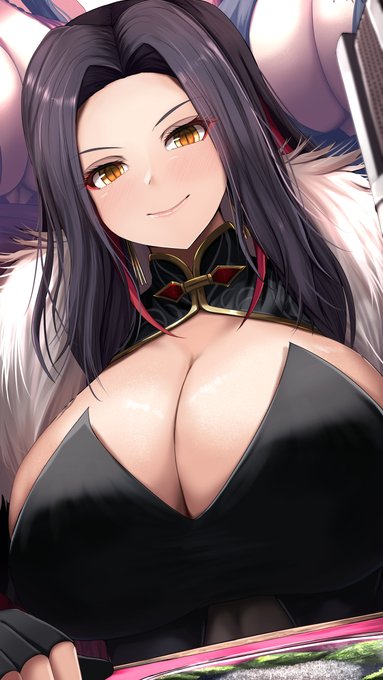 配信準備するマリア様(@M_Carteret_v) 