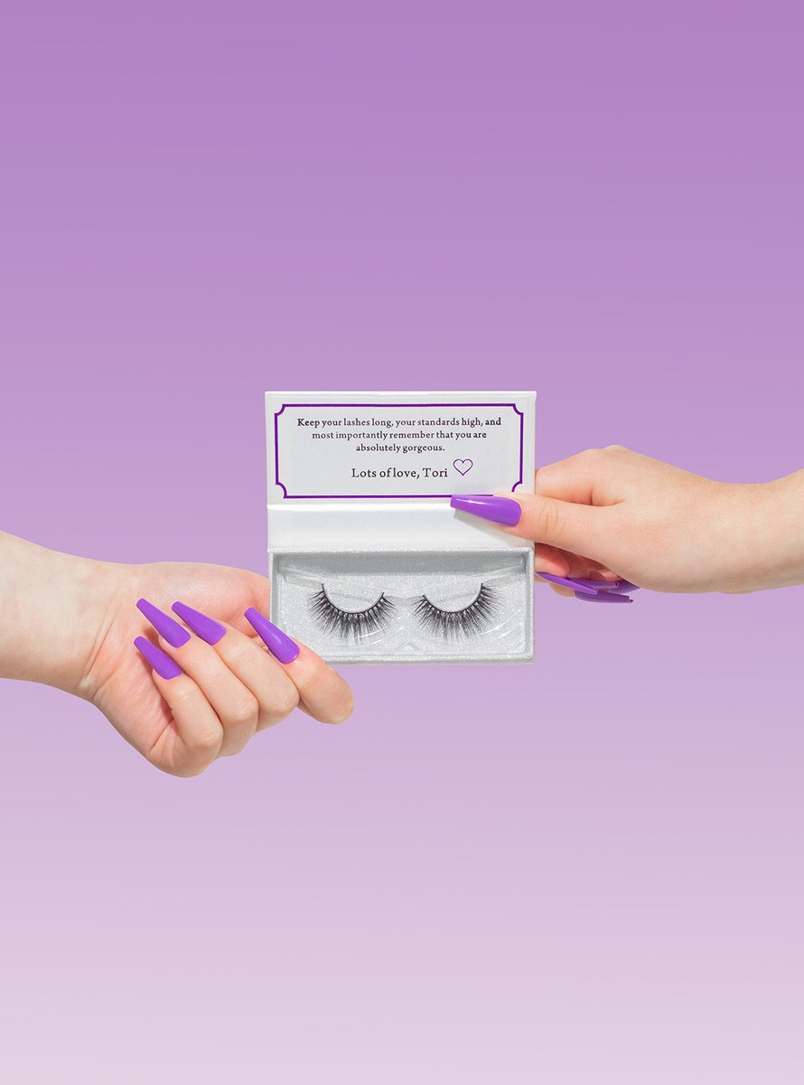 Interrupting your feed to tell you that all individual lashes are 50% off with the code BLACKFRIDAY (only £3 each!) 

If you're searching for the perfect pair of lashes or starting your xmas shopping, I would appreciate you supporting my small biz today 🖤
indigoroseeshop.com